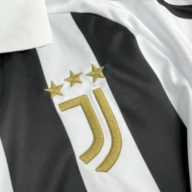 Prima Maglia Juventus 2026/27 Manica Lunga — Dettaglio prodotto
