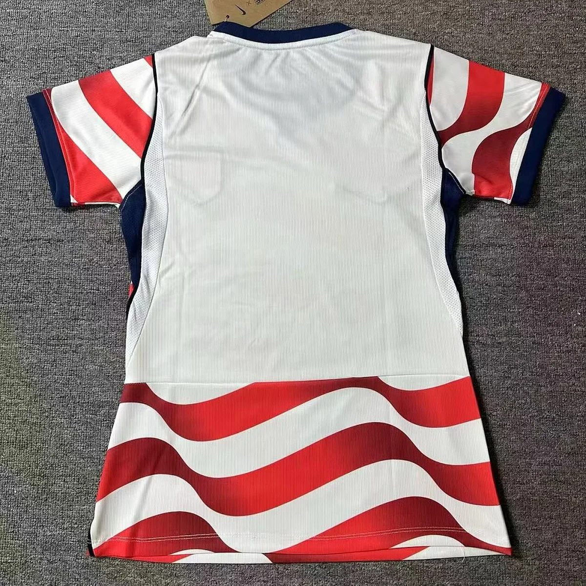 Camiseta EE. UU. Mujer Primera Equipación 2026/27 – espalda
