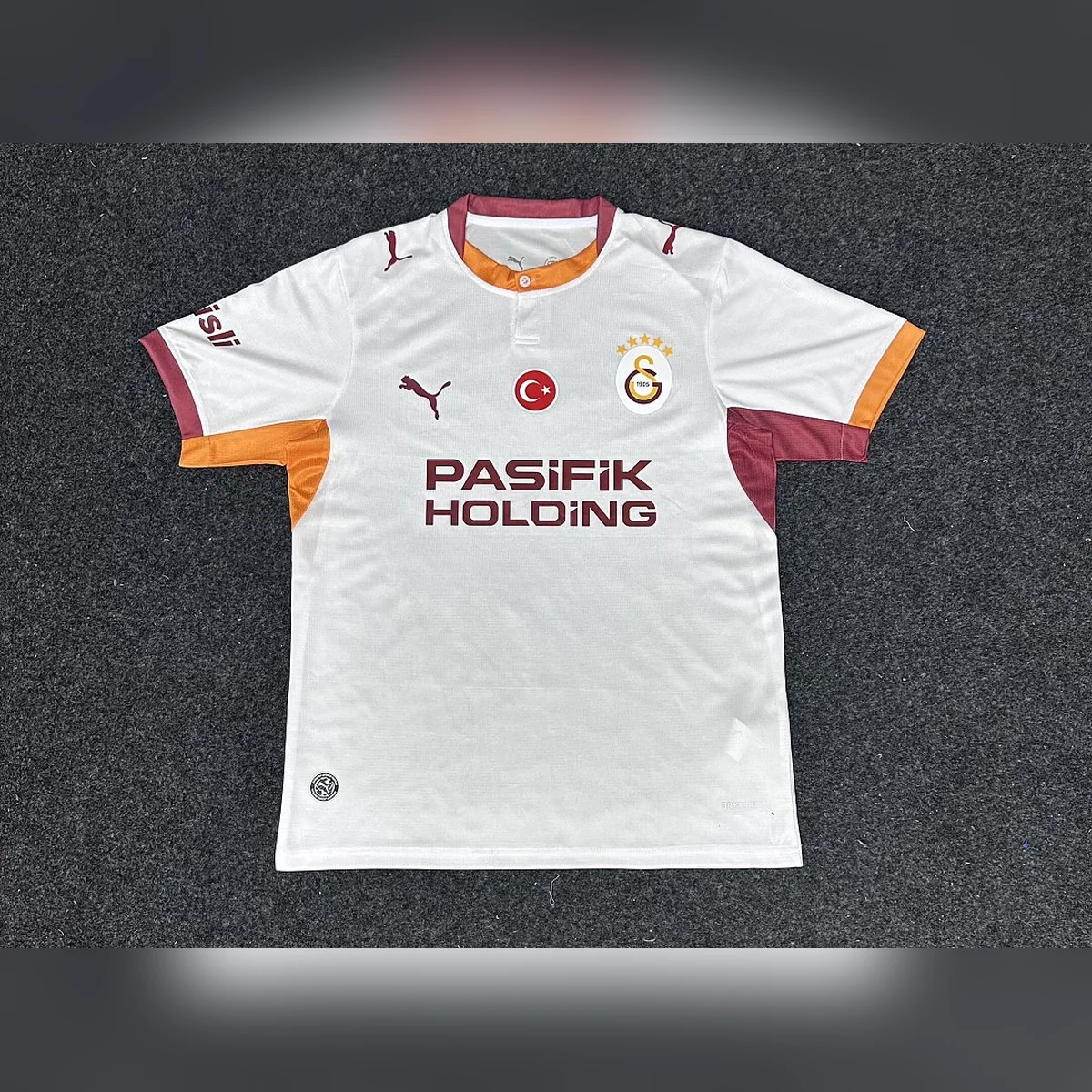 Camiseta Galatasaray Segunda Equipación 2026/27 – frontal