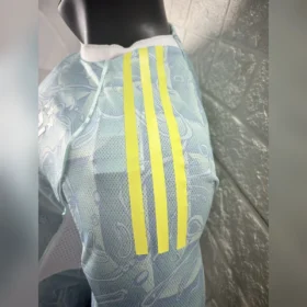 Segunda Camiseta Juventus Manga Larga 2025/26 – Jugador — Detalle del producto