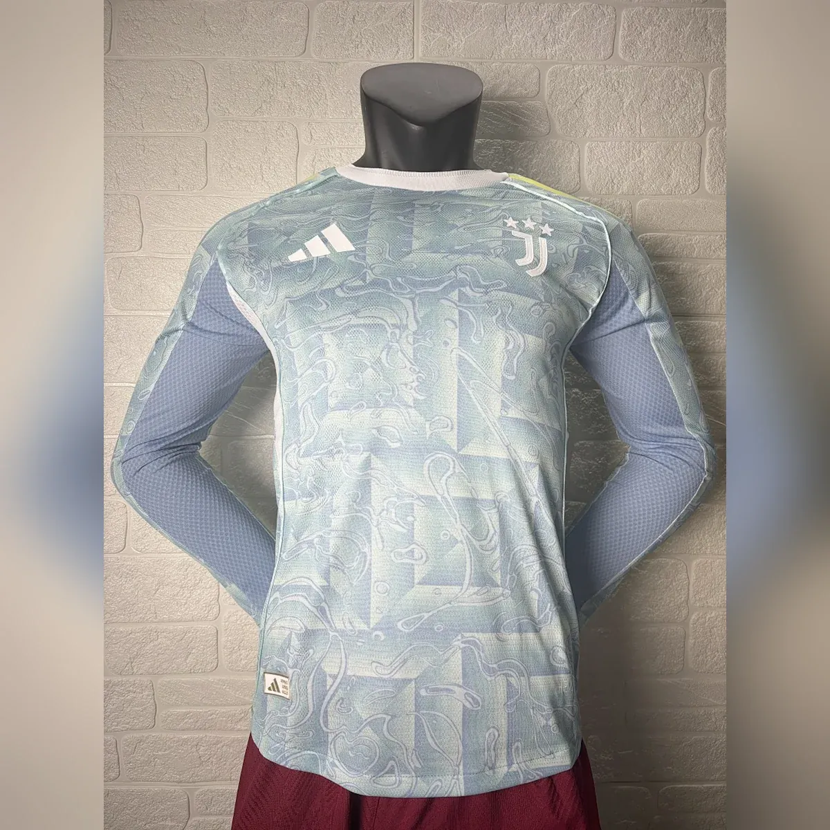 Segunda Camiseta Juventus Manga Larga 2025/26 – Jugador – frontal
