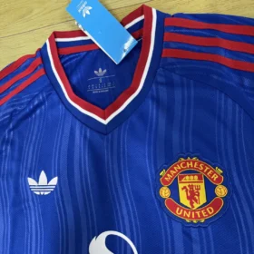 Seconda Maglia Manchester United 2026/27 — Dettaglio prodotto