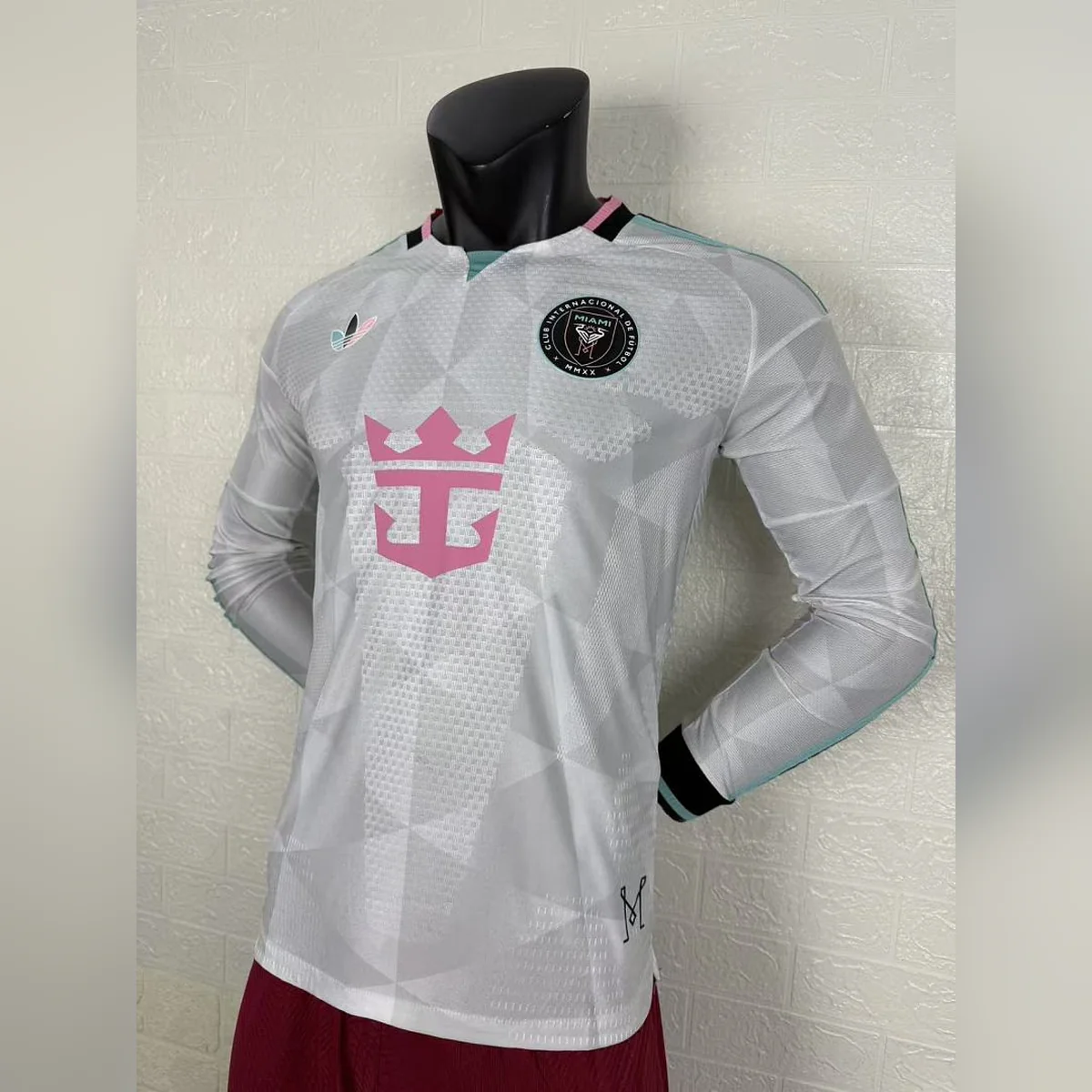 Camiseta Inter Miami Tercera Manga Larga 2026/27 Jugador – vista frontal de cerca