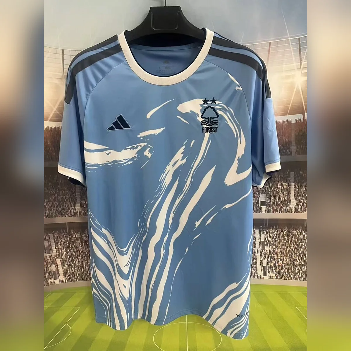 Camiseta Nottingham Forest Tercera Equipación 2026/27 – frontal