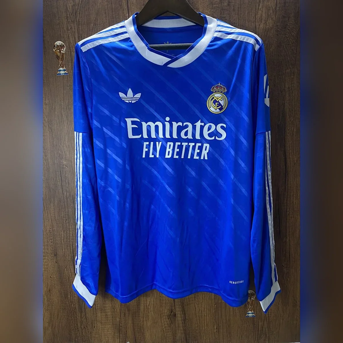 Tercera Camiseta Real Madrid Manga Larga 2025/26 – frontal