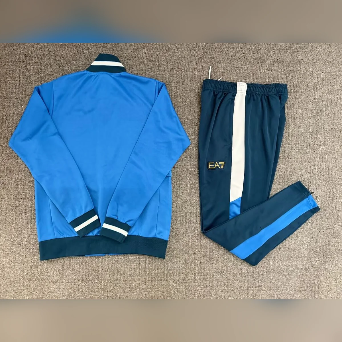 Tuta Napoli Azzurra EA7 2026/27 – retro