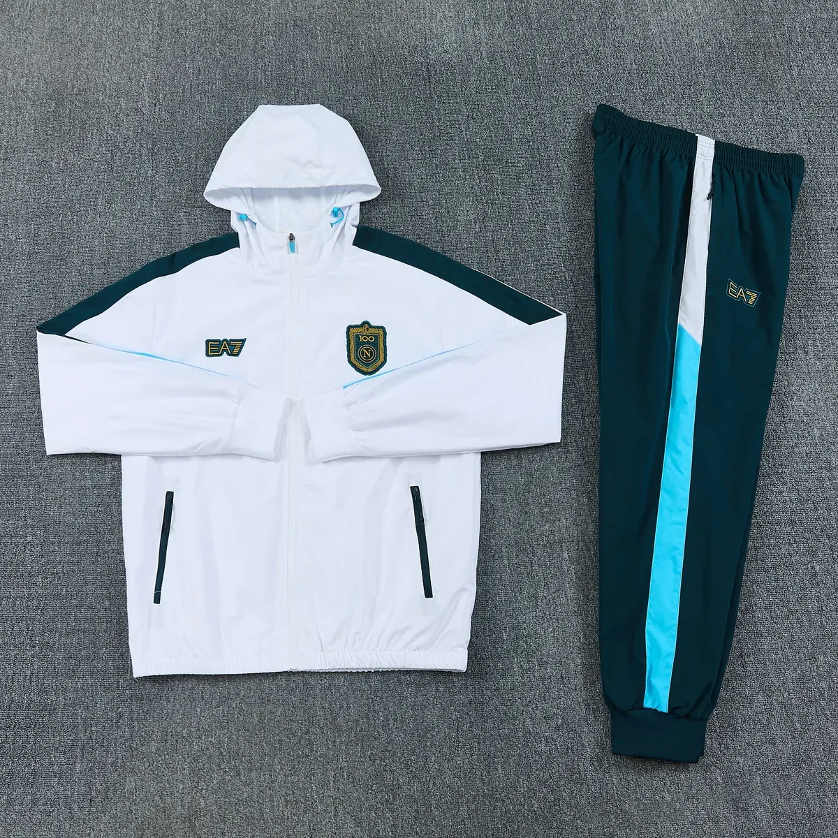 Chándal Napoli Blanco con Capucha 2026/27 – chándal completo visto desde arriba